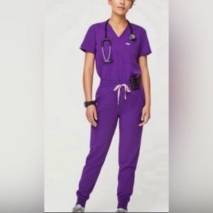 Brand new XS top and bottom purple